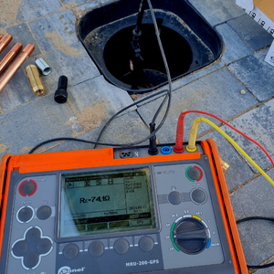 Wytyczne projektowania układów uziomowych o małej rezystancji uziemienia